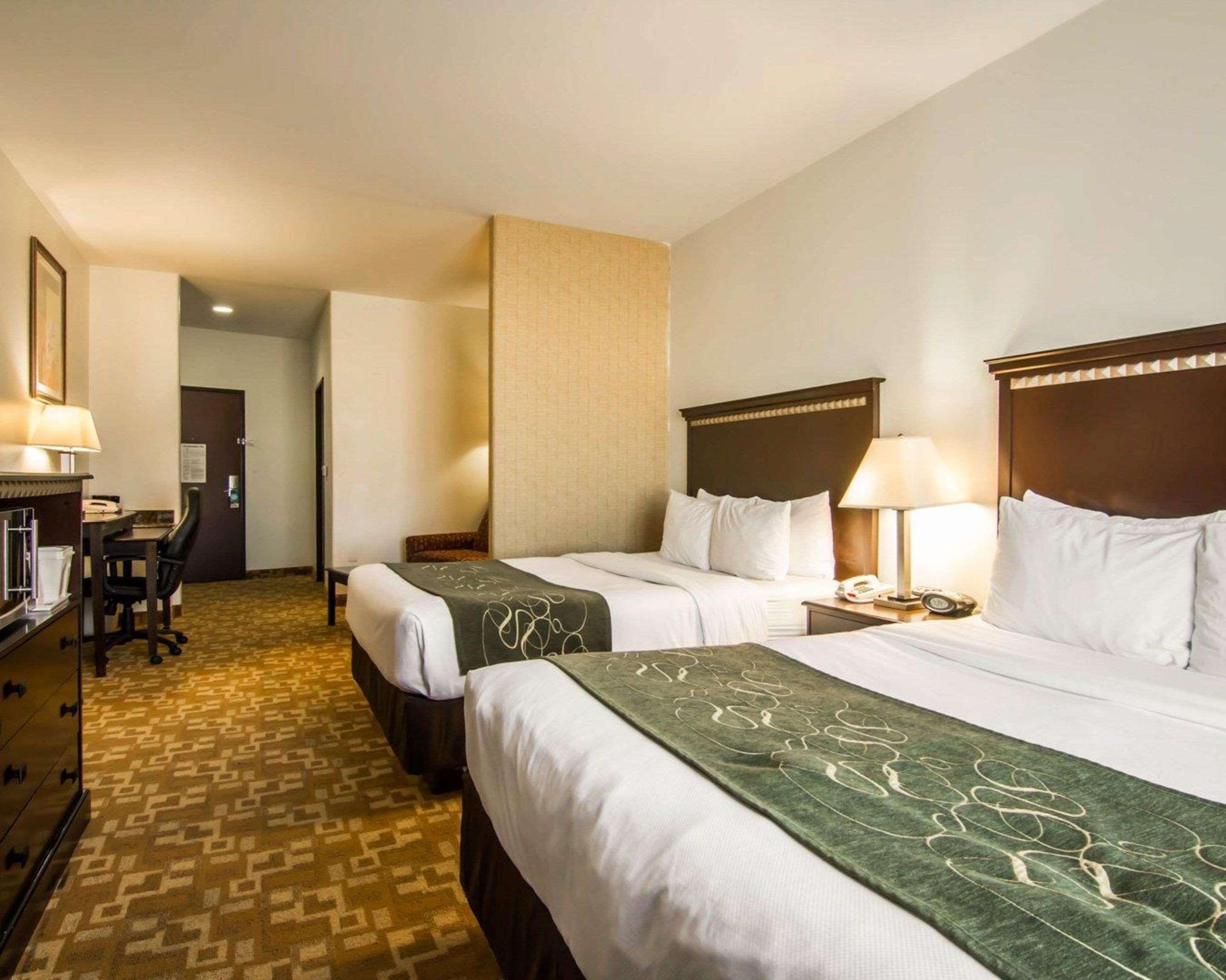 Comfort Suites West Dallas - Cockrell Hill מראה חיצוני תמונה