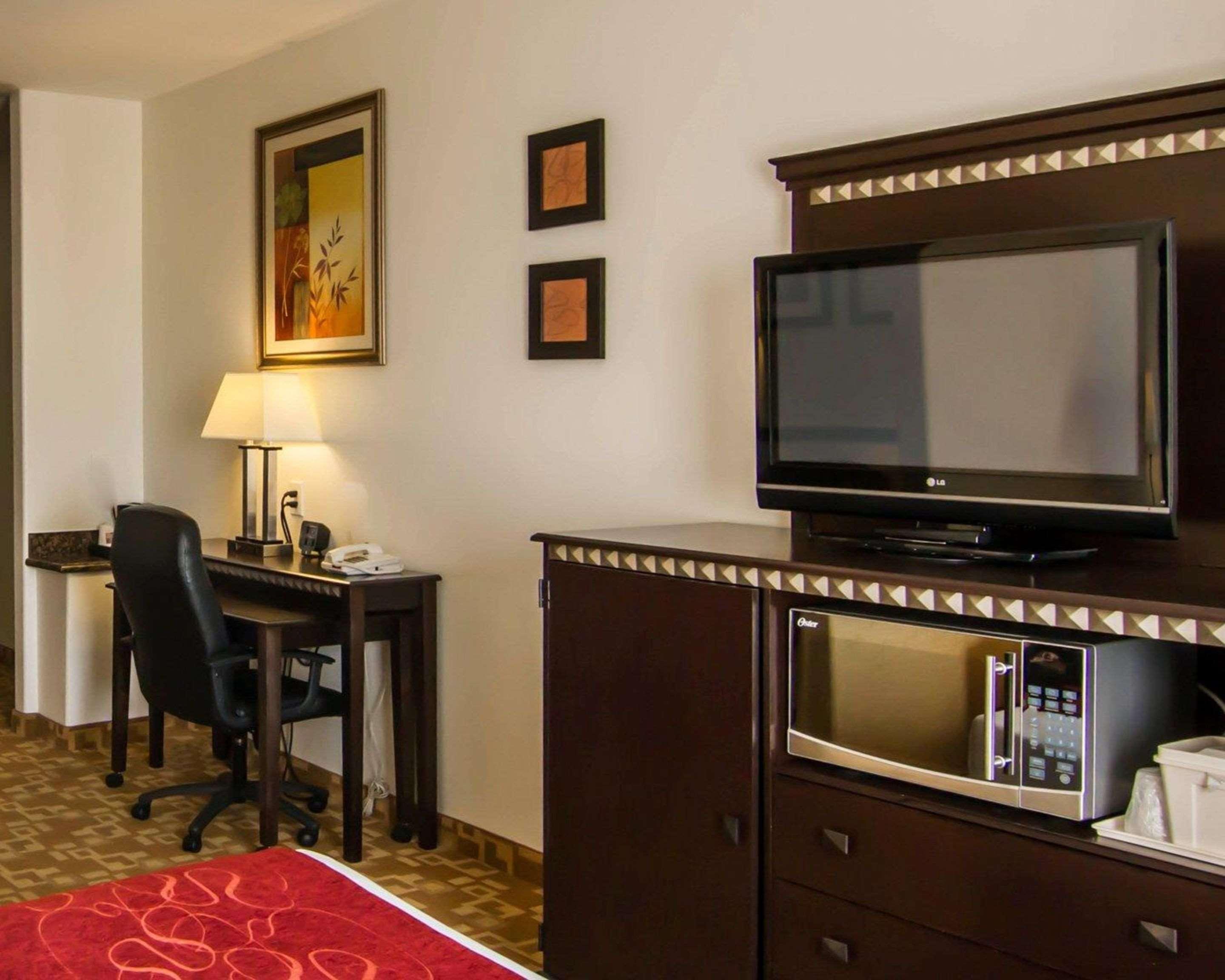 Comfort Suites West Dallas - Cockrell Hill מראה חיצוני תמונה
