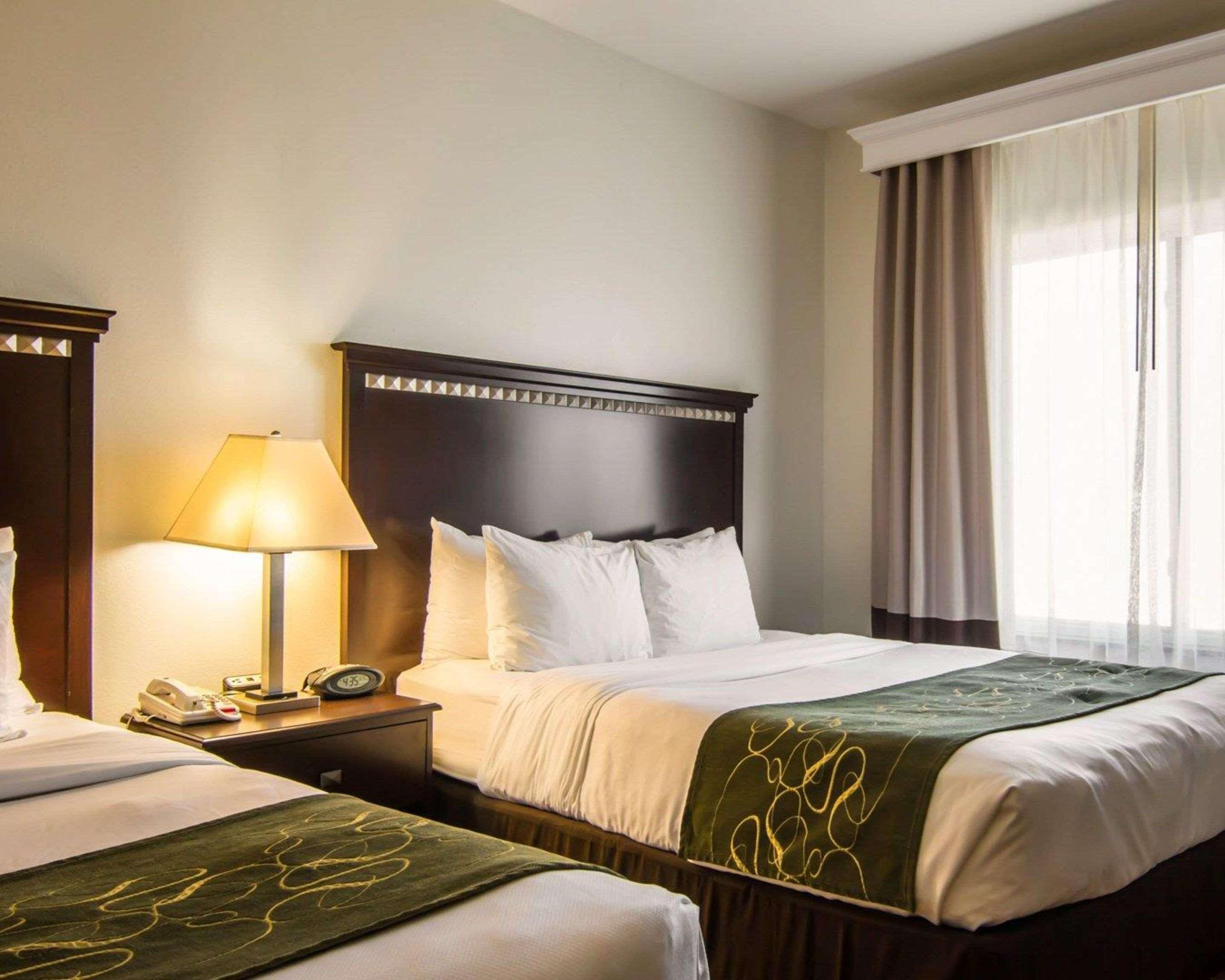 Comfort Suites West Dallas - Cockrell Hill מראה חיצוני תמונה