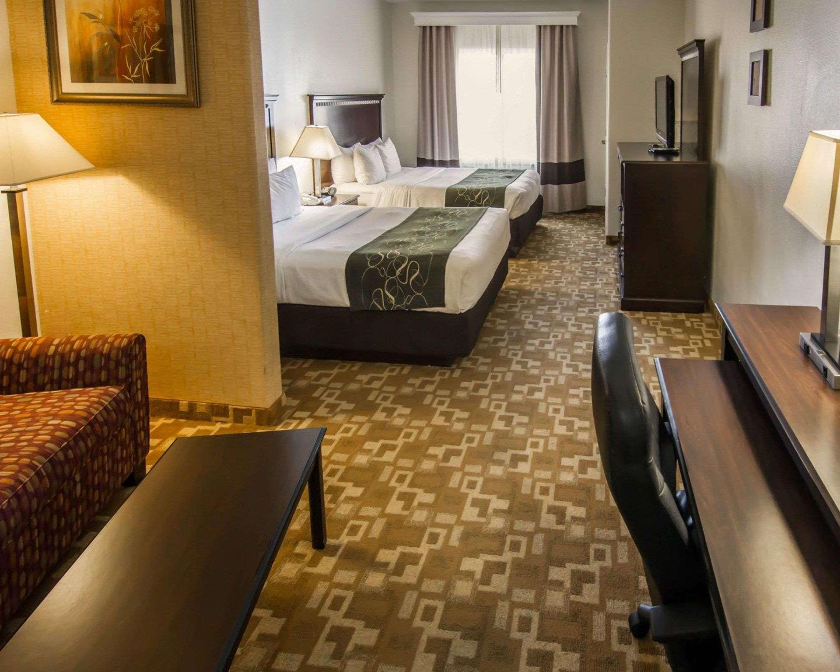 Comfort Suites West Dallas - Cockrell Hill מראה חיצוני תמונה