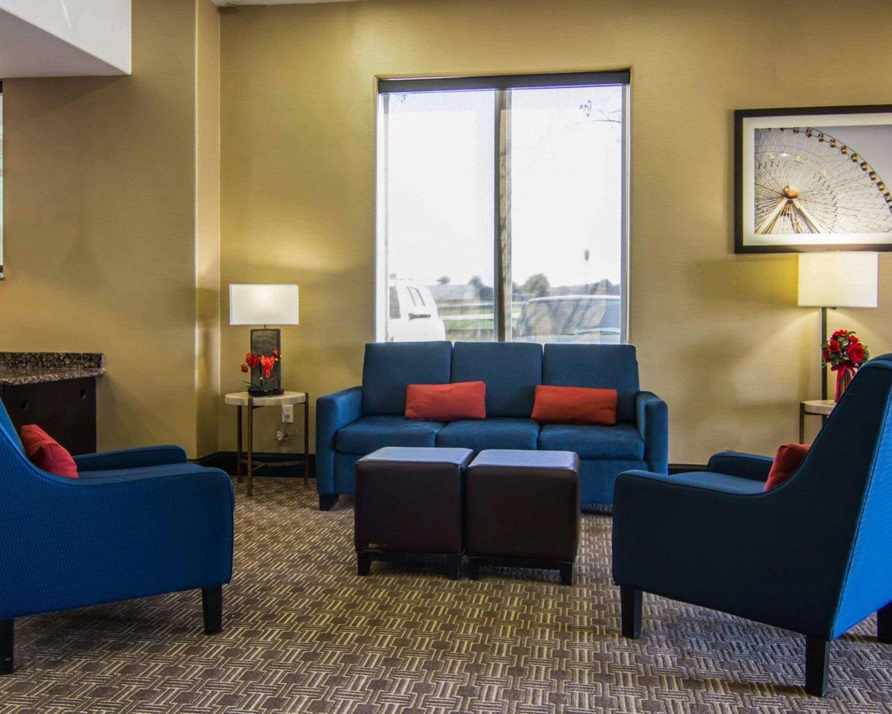 Comfort Suites West Dallas - Cockrell Hill מראה חיצוני תמונה